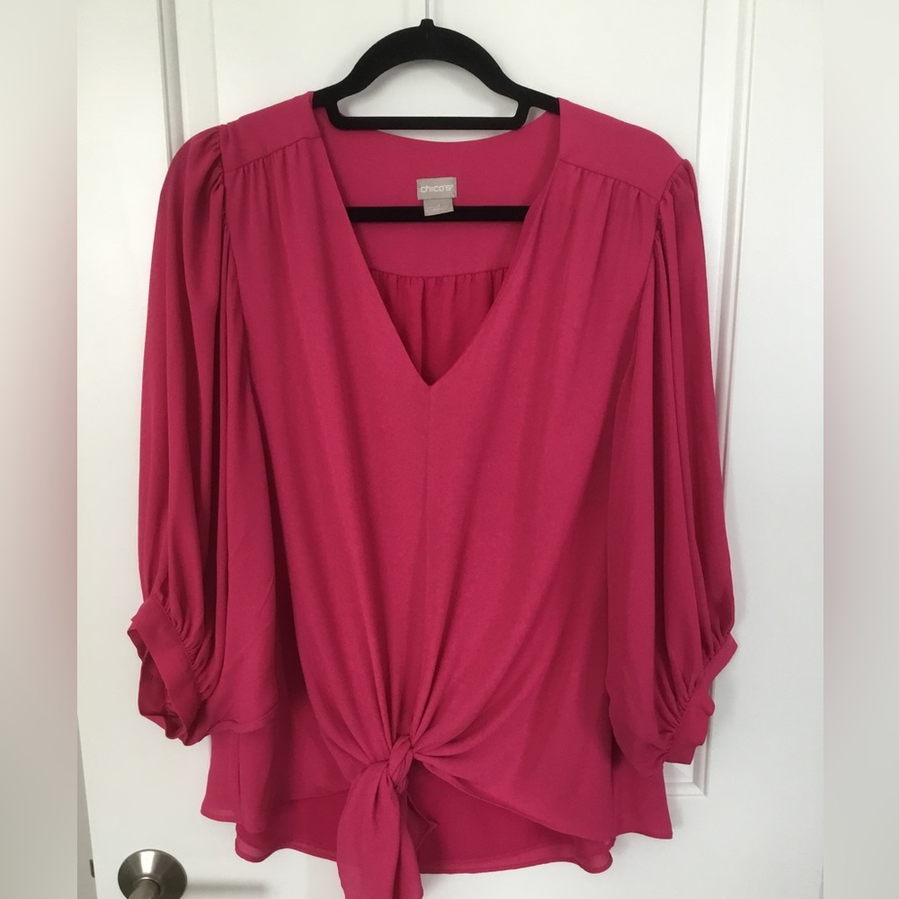 Slimming Chico’s Pink Front tie Top Comfortable